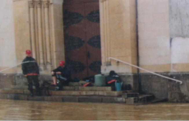 oudon-segre_-eglise_de_saint_aubin_du_pavoil-_fev_1996_